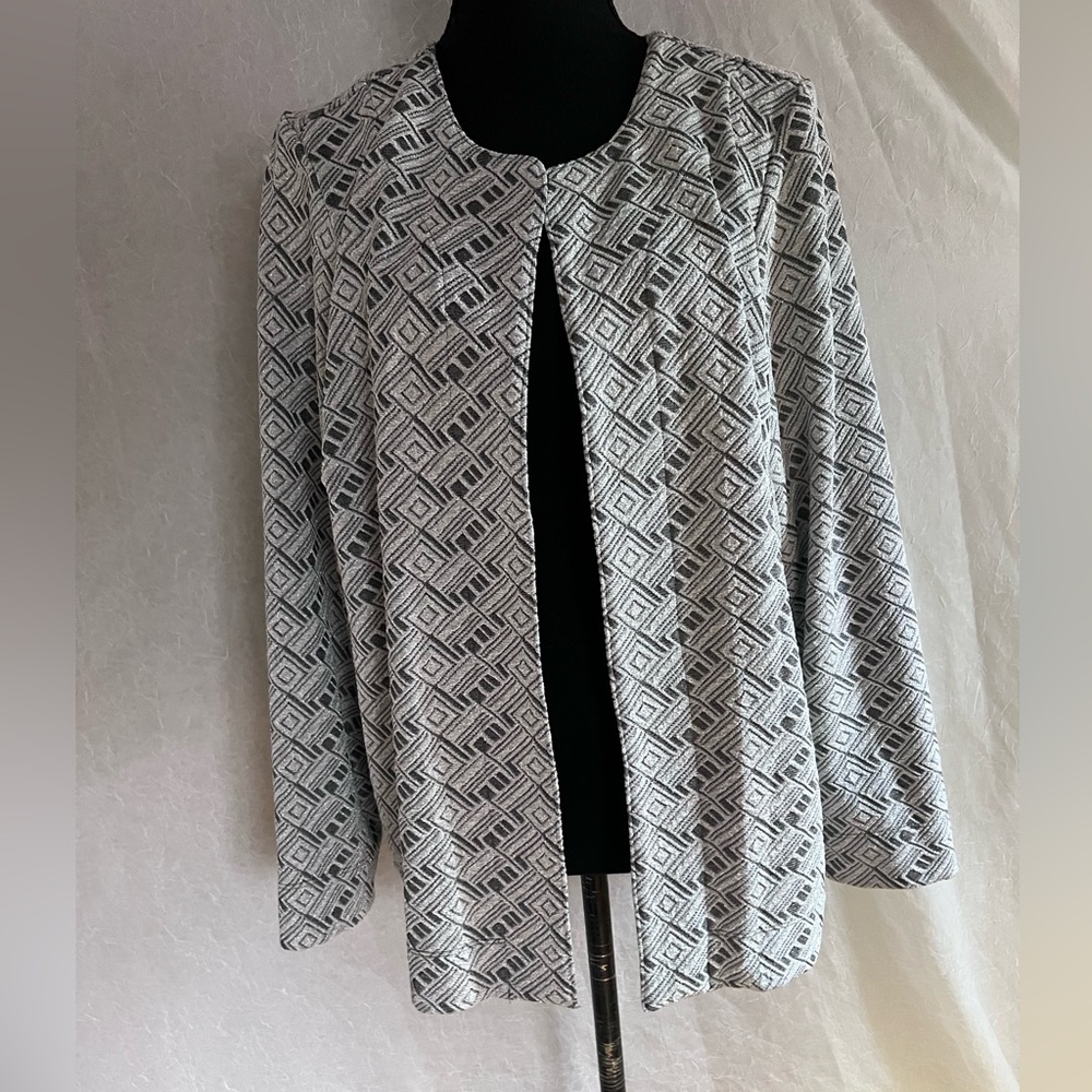 Laura Ashley silver & black Geometric Cardigan/ blazer